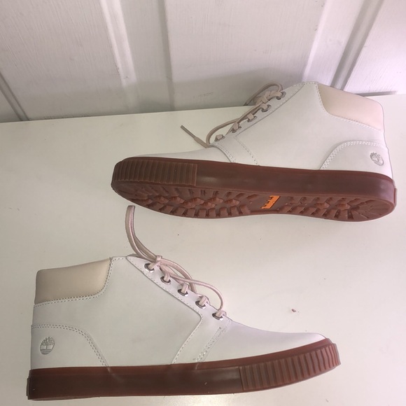 Timberland Skyla Bay Chukka White Boots 9 NWOT - Picture 8 of 11